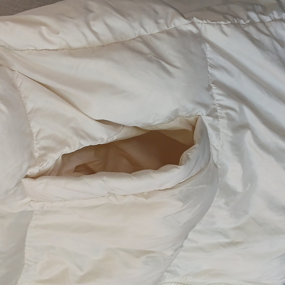 Prettygarden Solid Cream Puffer Vest Oversized Si… - image 4